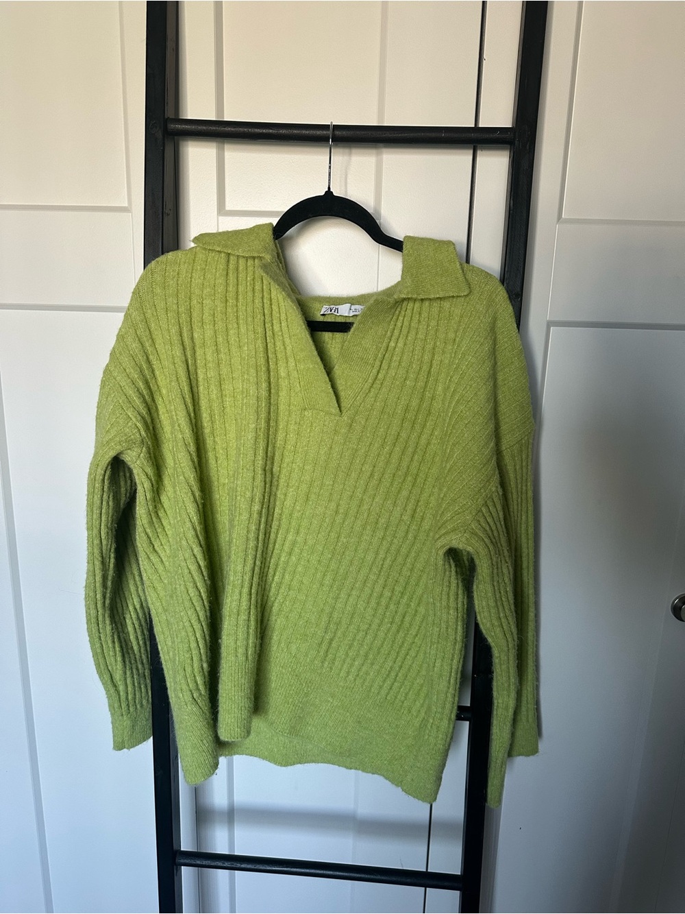 Zara Ribbed V-Neck Sweater in Lime Green